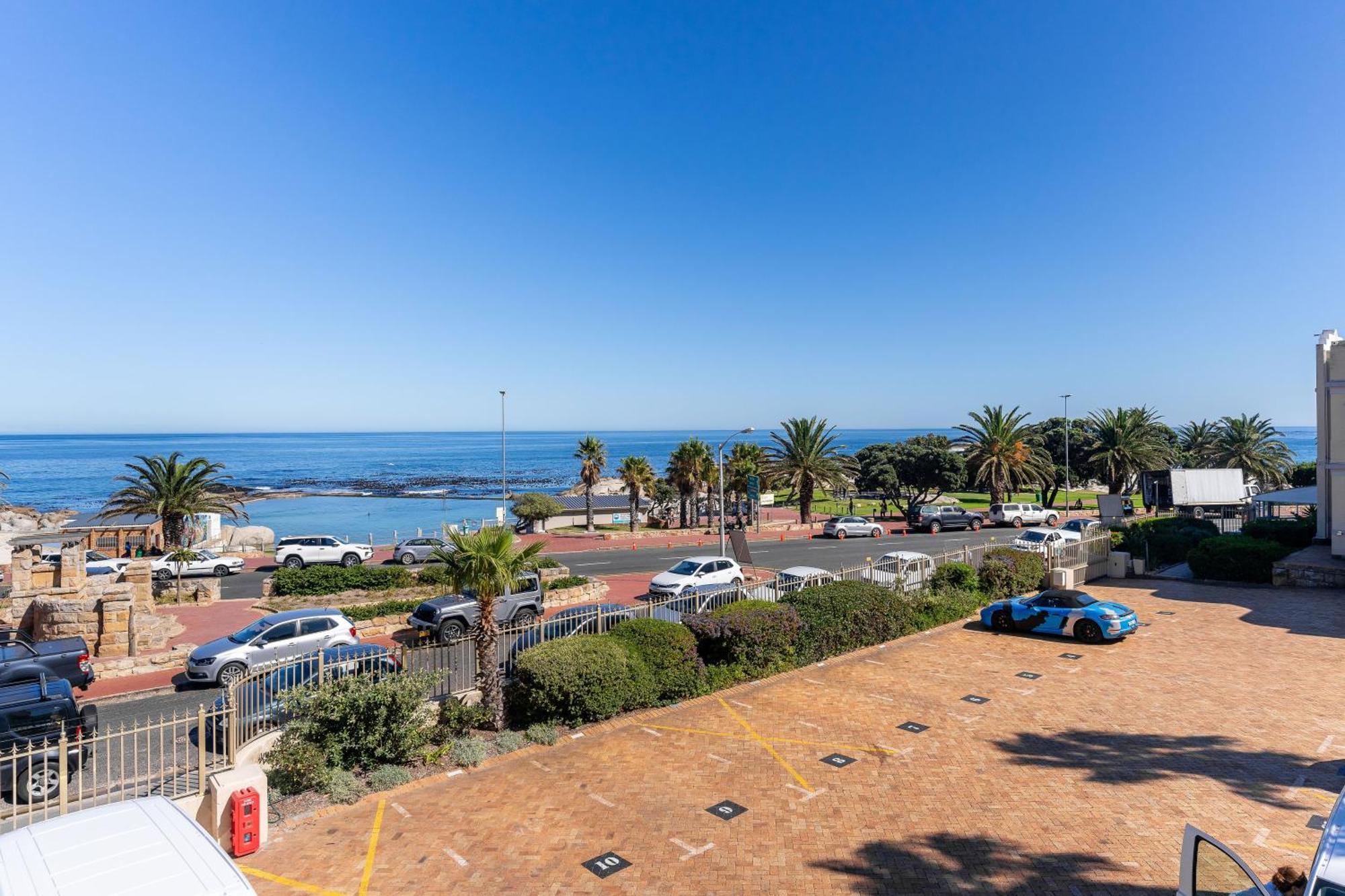 Tidal Pool Apartments - Camps Bay Ciudad del Cabo Exterior foto